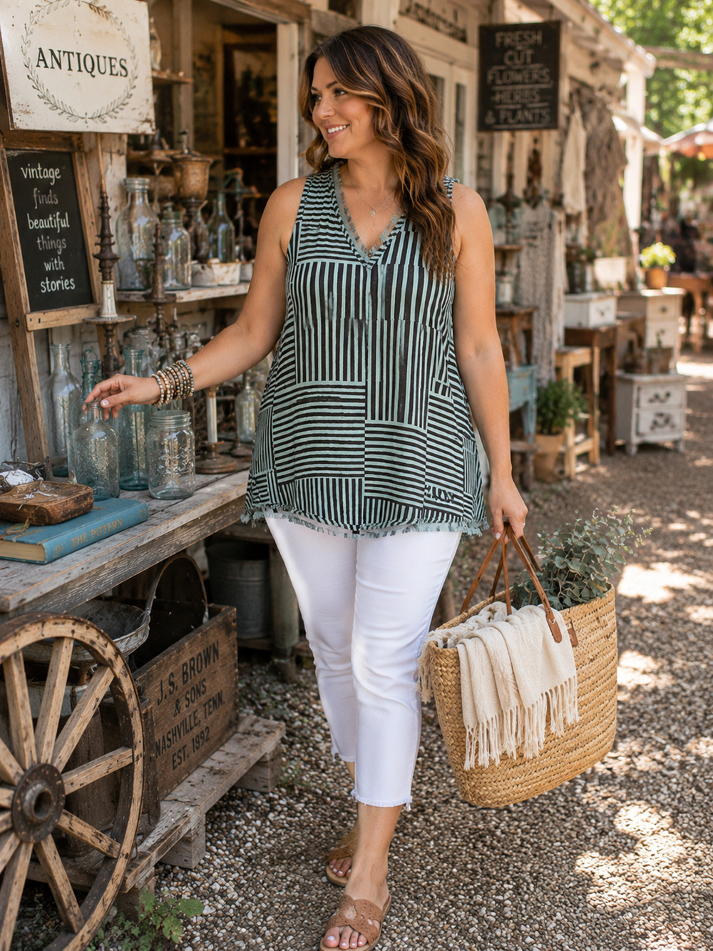 Umgee Mint & Black Striped Sleeveless Tunic Tank Top Fringe Hem Medium NWT